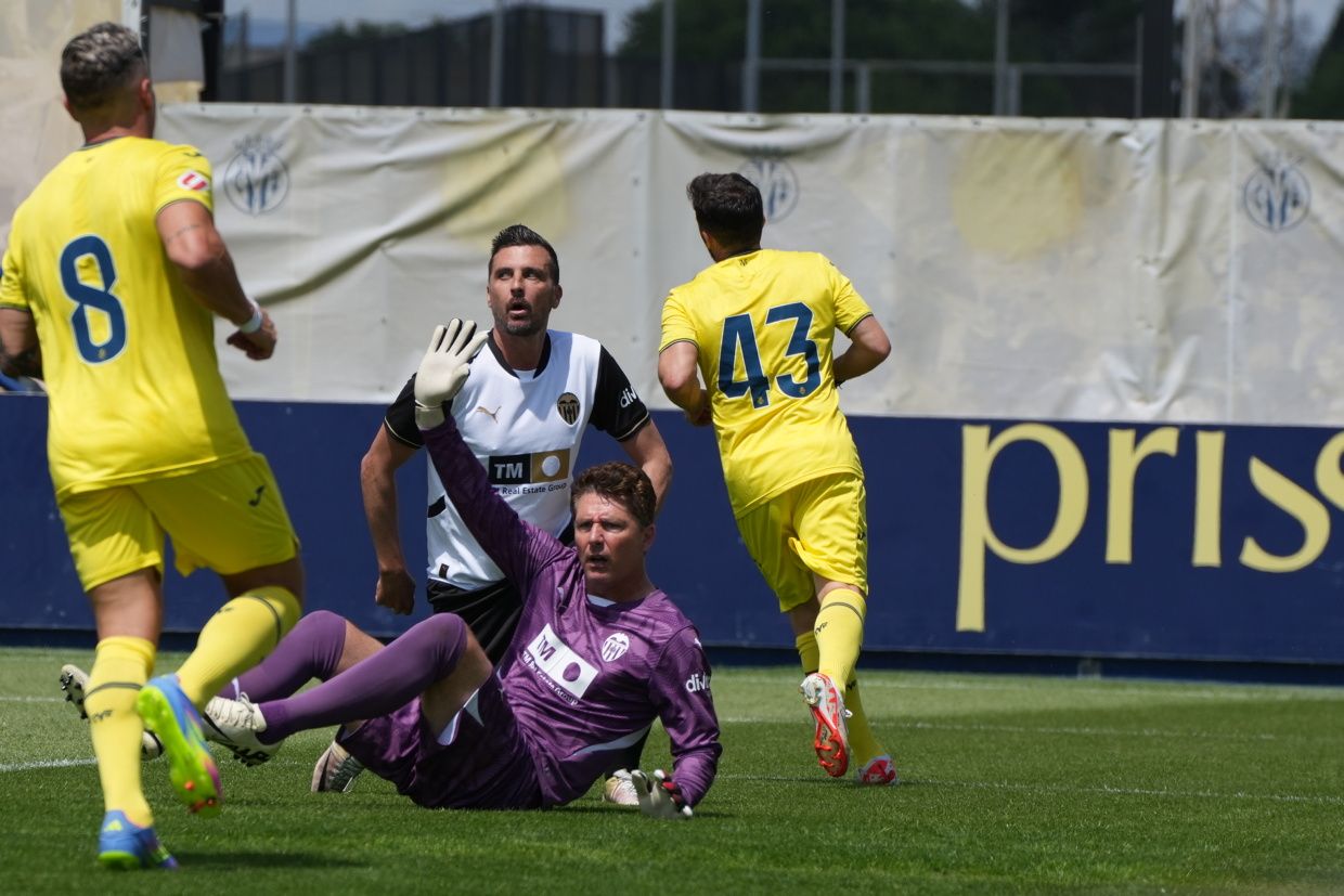 Todas las fotos del I Memorial José Manuel Llaneza en la ciudad deportiva del Villarreal