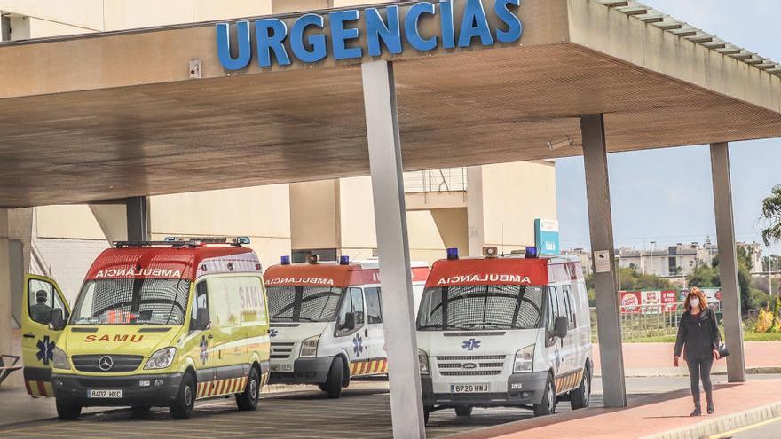 Urgencias del Hospital de Torrevieja al que fueron trasladados todos los heridos.