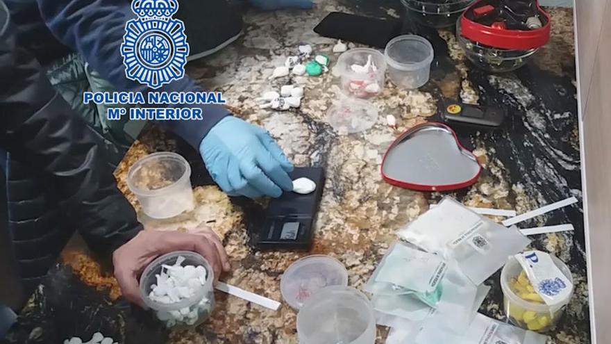 Detienen a dos traficantes de drogas con más de un kilo de cocaína en Lorca