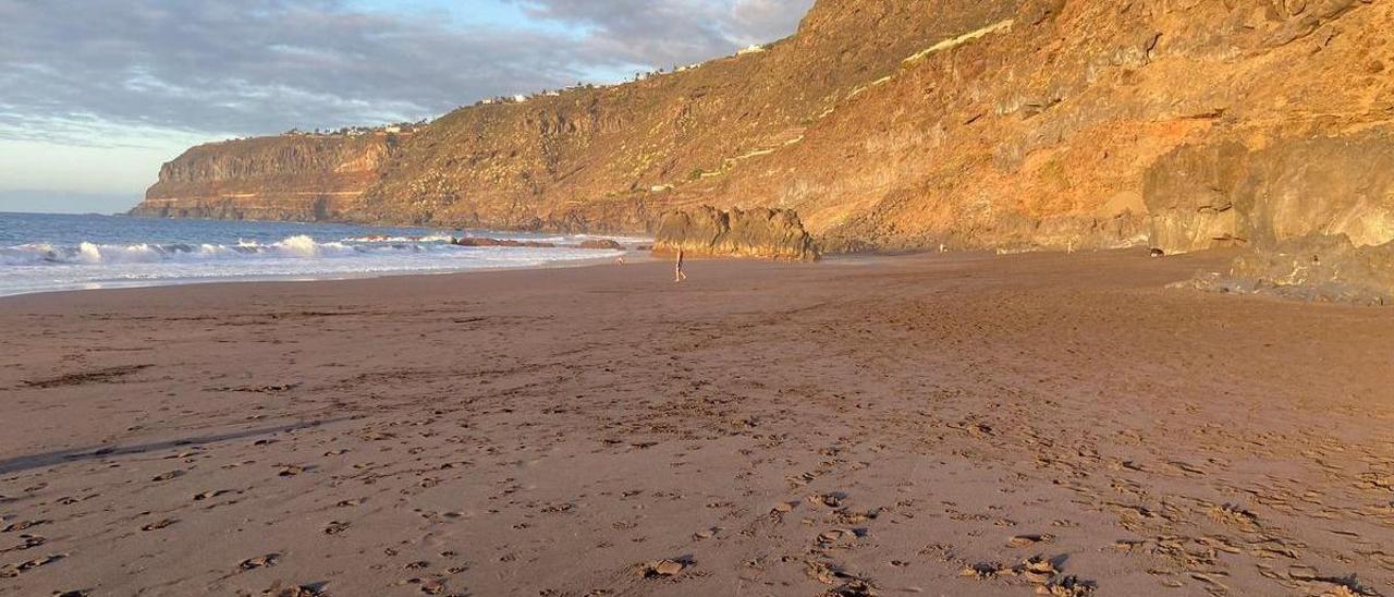 La playa de Los Patos, en la costa de La Orotava