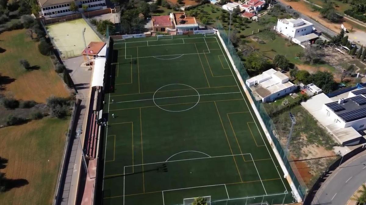 GO Football Academy Ibiza convierte Sant Carles en un fenómeno viral antes de su estreno