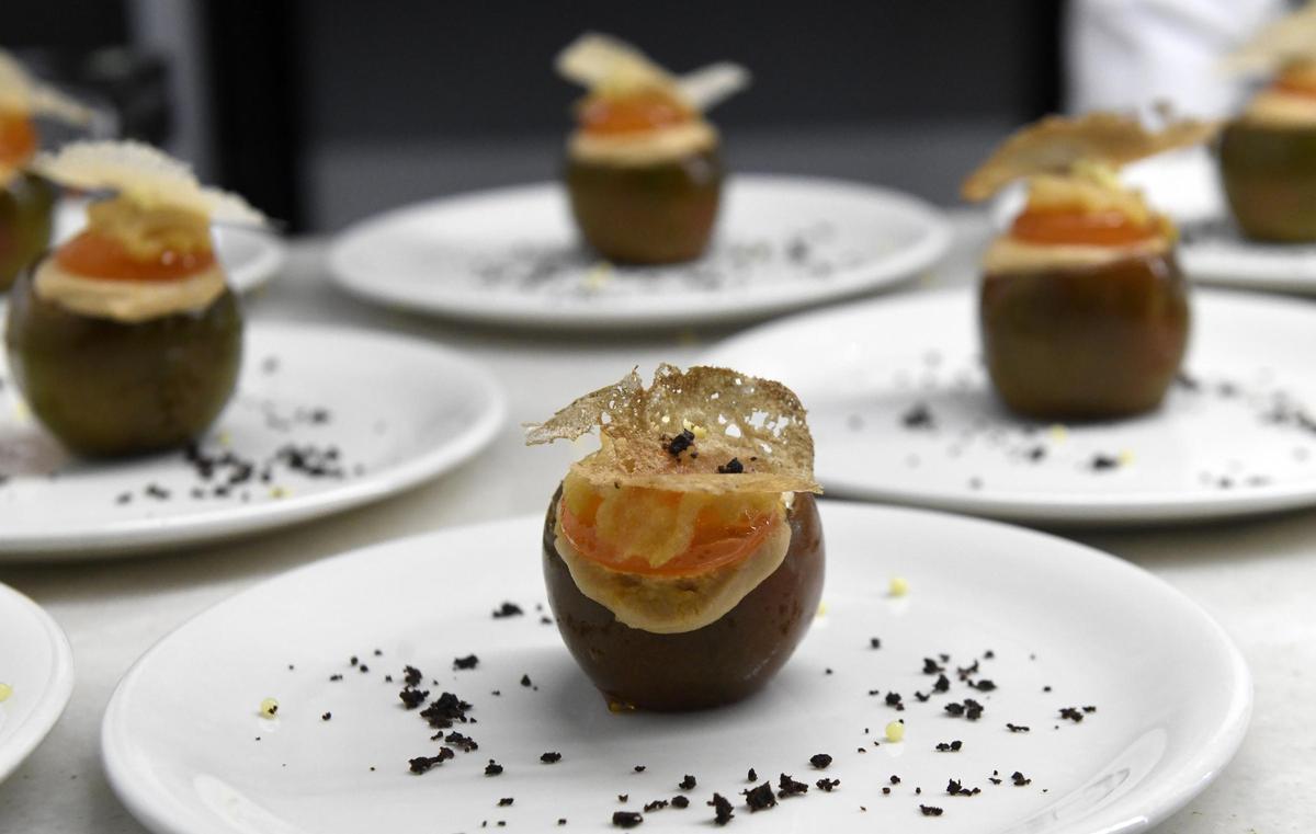 La mejor tapa de la Región se degusta en la Plaza del Romea por el Día Mundial de la Tapa La mejor tapa de la Región se degusta en la Plaza del Romea por el Día Mundial de la Tapa