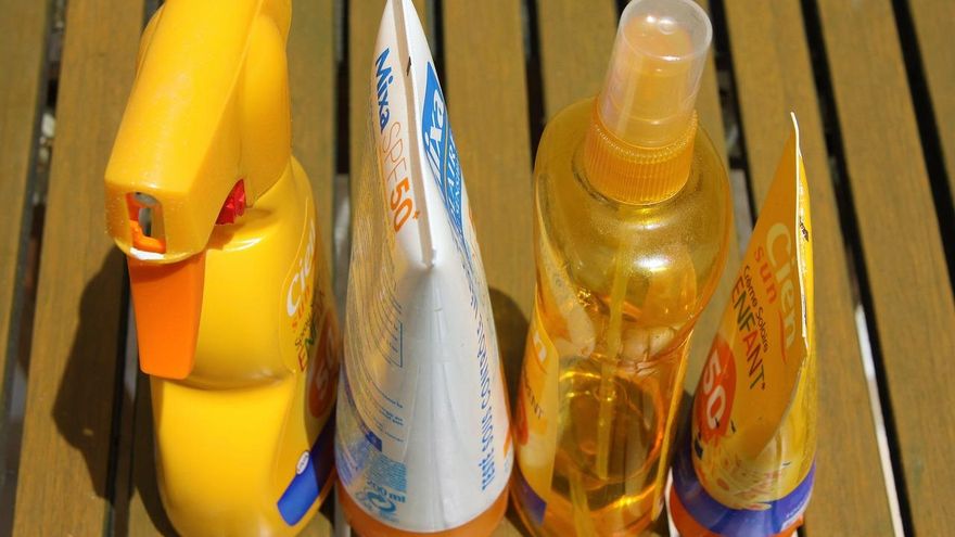 Sanidad ha prohibido la venta de estos protectores solares en los supermercados, farmacias y perfumerías