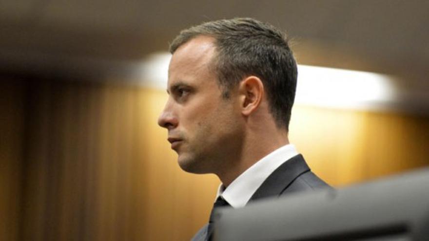 Pistorious se declara “no culpable” del asesinato premeditado de su novia