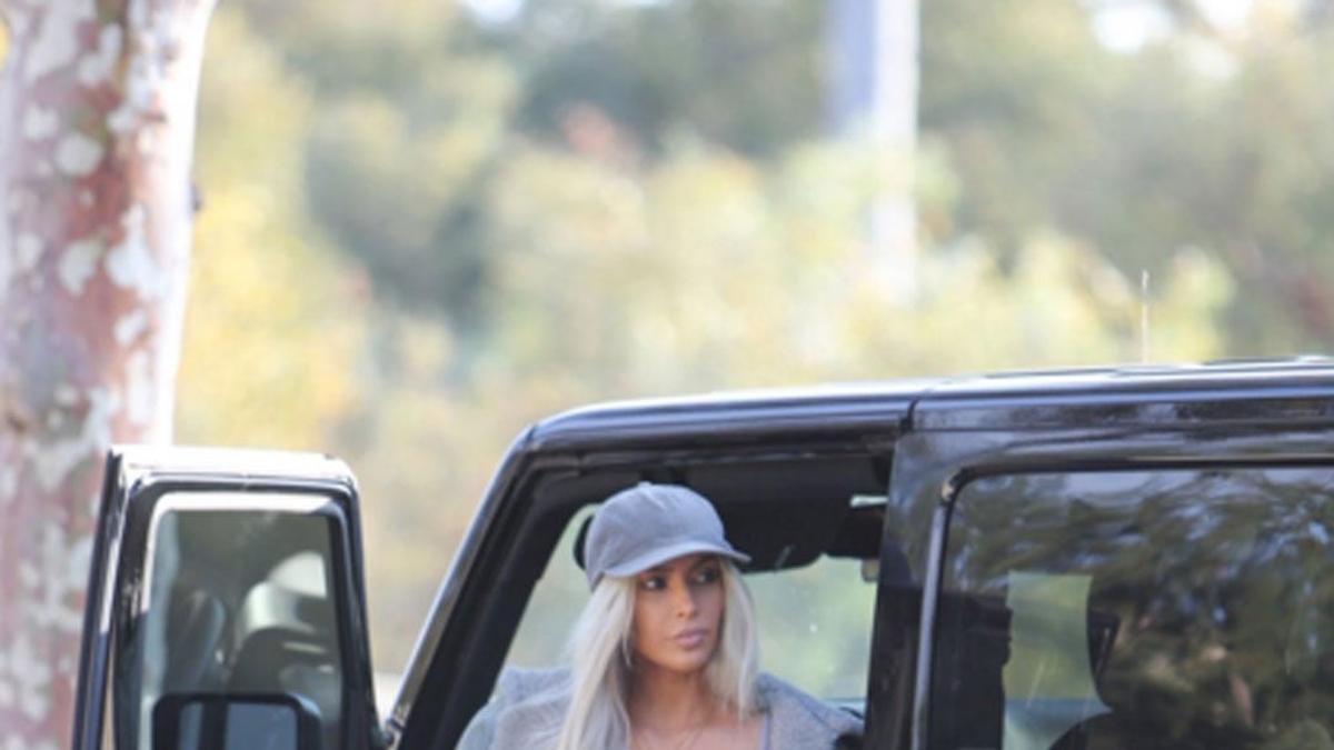 A Kim Kardashian le ha salido un clon y es Paris Hilton