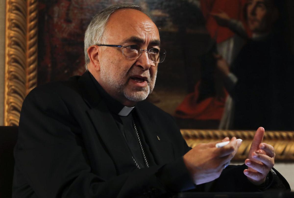 El arzobispo de Oviedo, Jesús Sanz Montes.