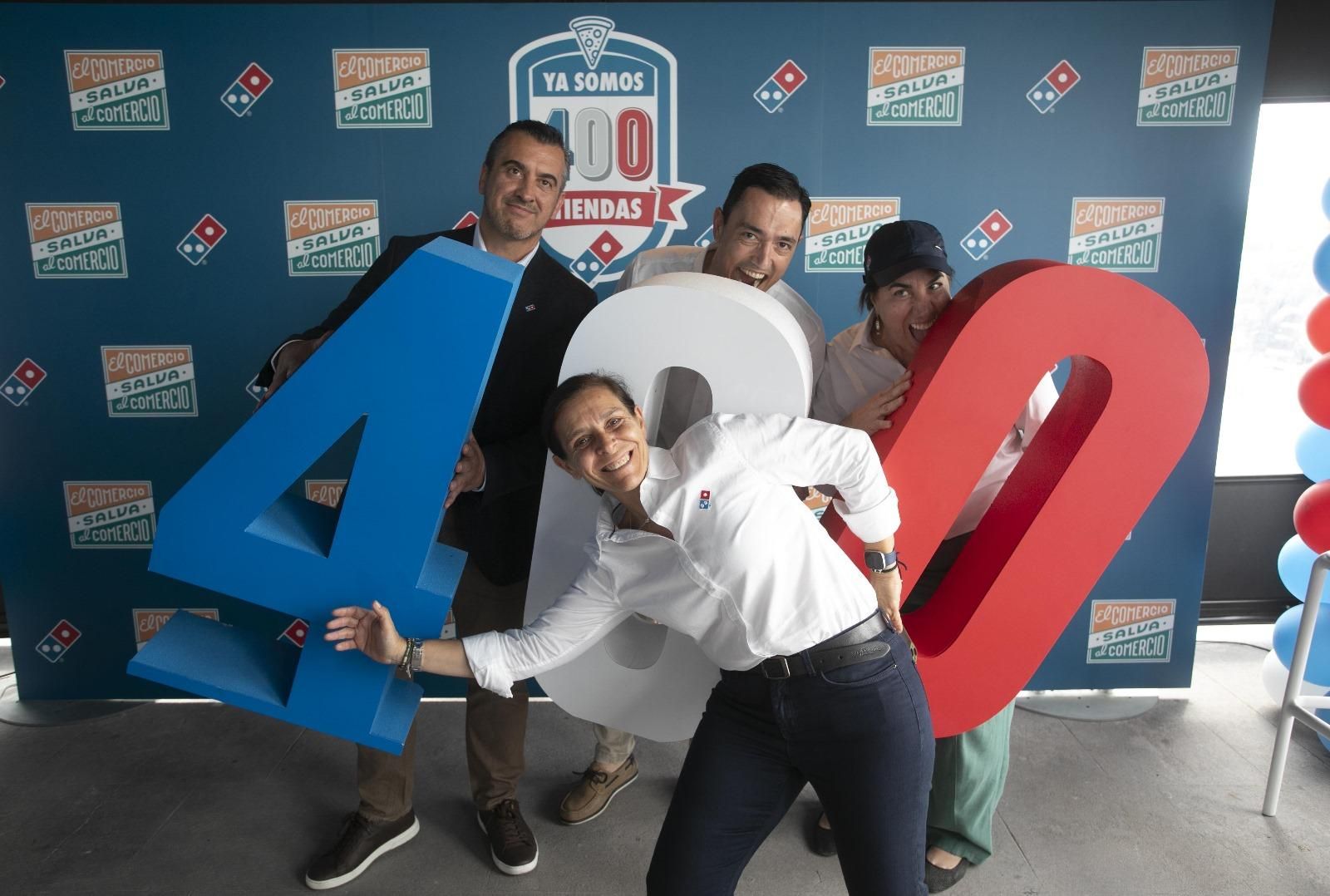 Inauguración de la nueva tiena de Domino's Pizza en València
