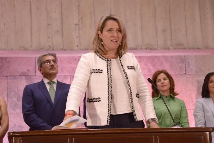 Toma de posesión de los consejeros del Gobierno de Canarias