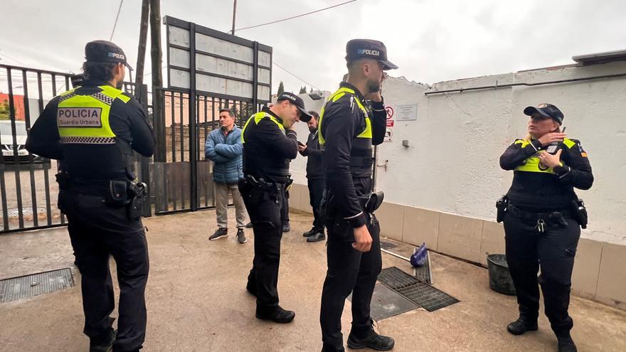 Busquen un home que ha agredit dos treballadors i tres gossos a la protectora d&#039;animals de Figueres