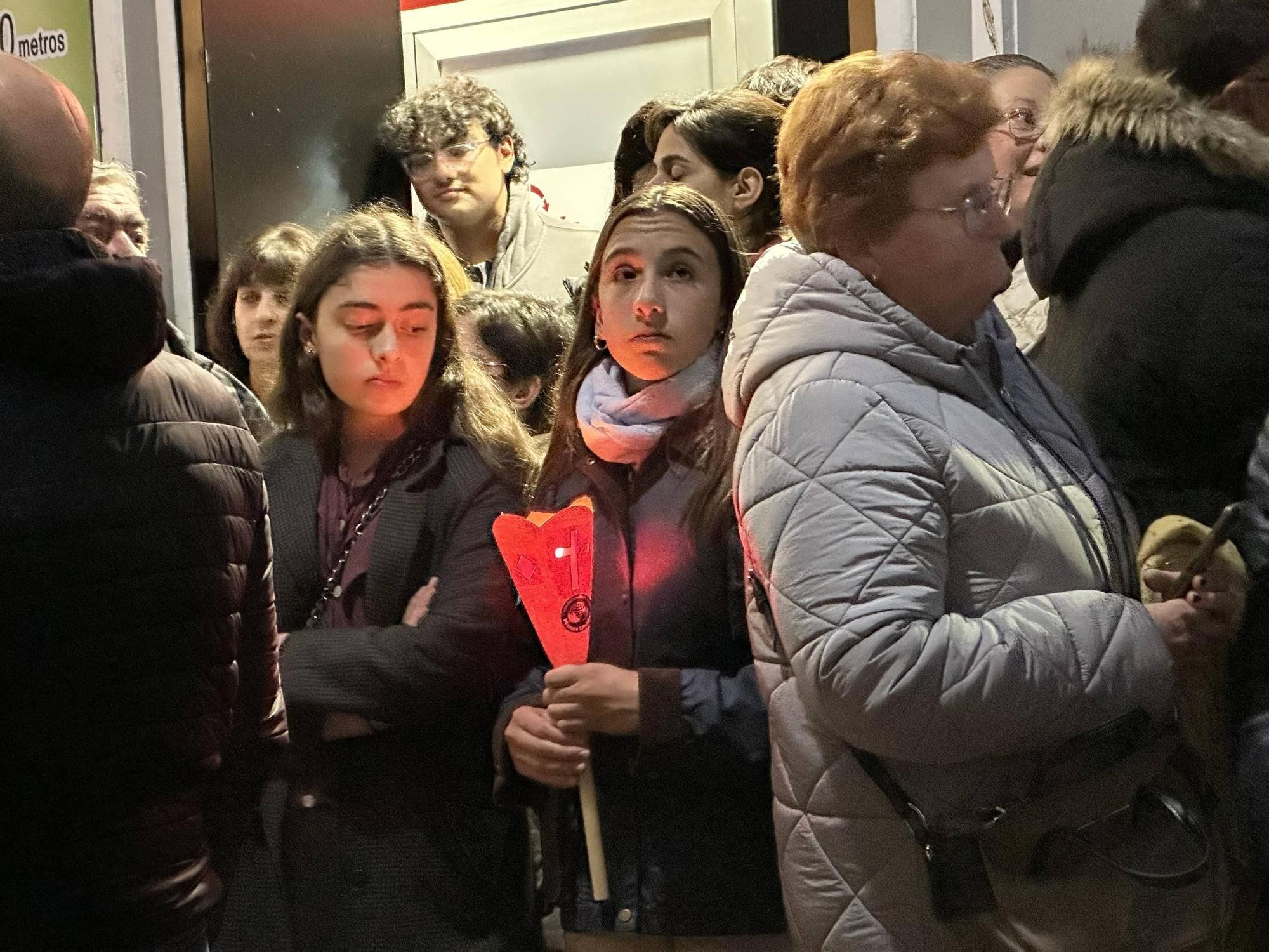 EN IMÁGENES | La envolvente procesión del Nazareno en Luarca
