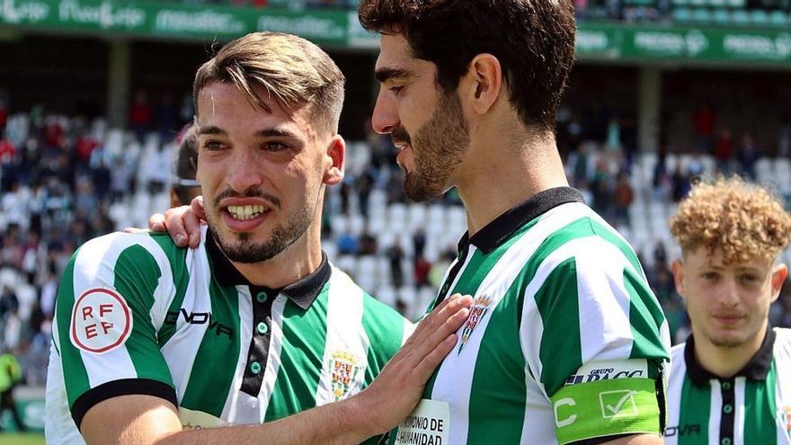 José Alonso, entre lágrimas tras su volver de su lesión.