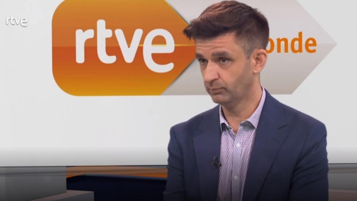 El ex director de Contenidos Generales, José Pablo López, en el programa RTVE Responde.