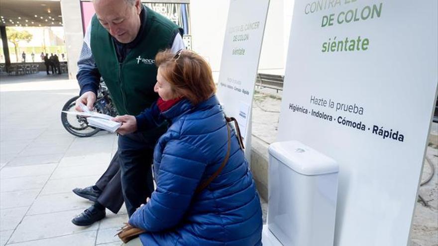 30.000 extremeños plantan al SES en la prueba precoz del cáncer de colon