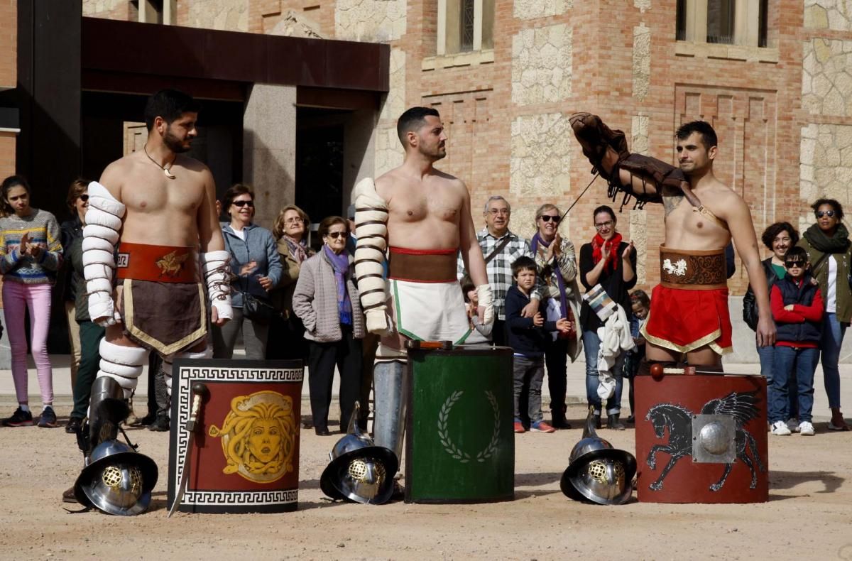 Los gladiadores romanos llegan al Rectorado de la mano de las Kalendas