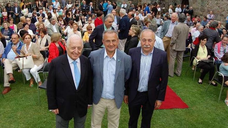 Francisco Díaz-Fierros, Xosé M. Cid Fernández y José Luis García, ayer.