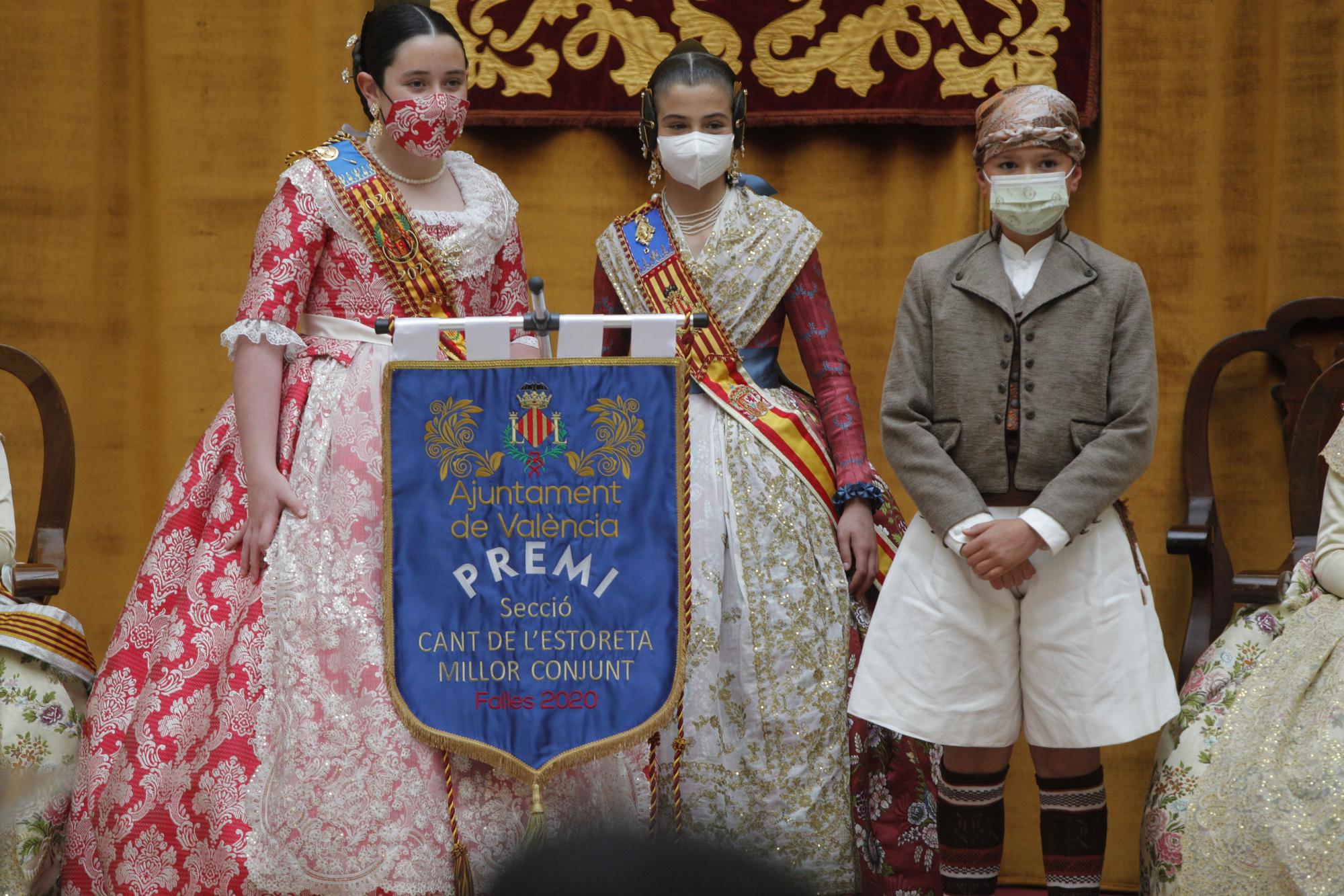 Las fallas infantiles vuelven con los "brillants", fotos y reparto de premios