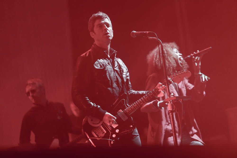 Noel Gallagher en el Warm Up