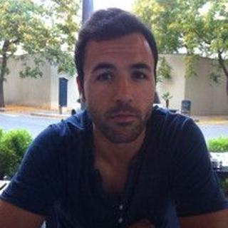 Roberto Tamayo