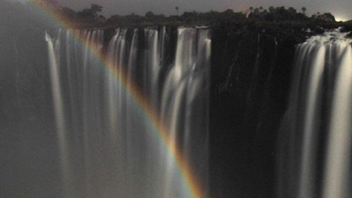 El arco iris de las noches de luna llena