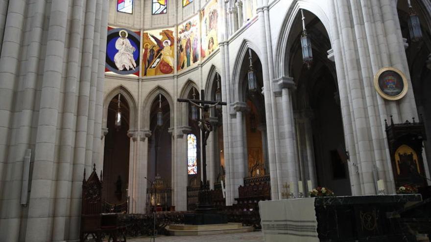 Els Franco volen enterrar el dictador amb honors militars a la Catedral de l&#039;Almudena