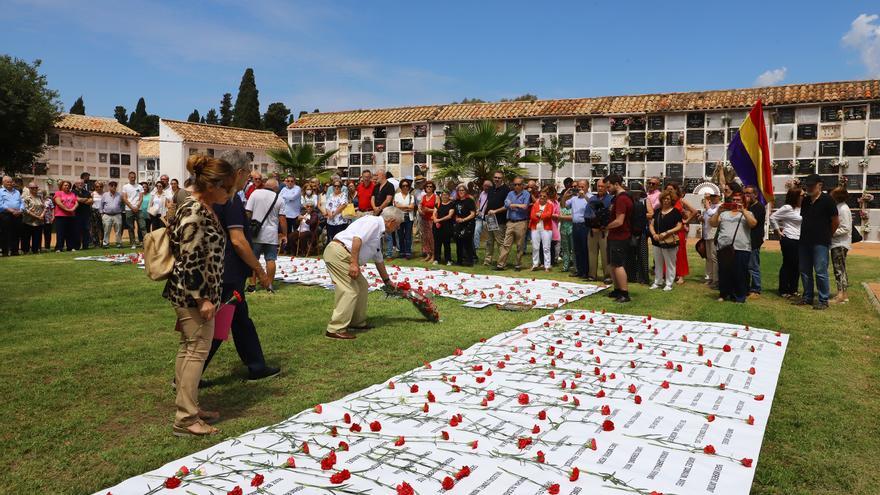 Acto de homenaje a las víctimas del franquismo en Córdoba