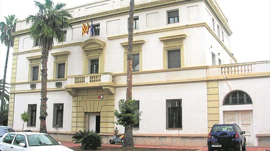 El Gobierno reabrirá la sede de aduanas del puerto de Castellón a finales del año 2018
