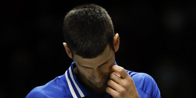 Djokovic, decepcionado tras la derrota.