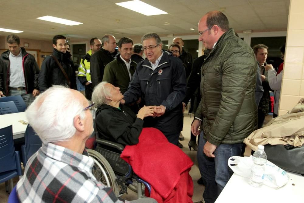 El ministro del Interior y el presidente de la Comunidad visitan las zonas afectadas