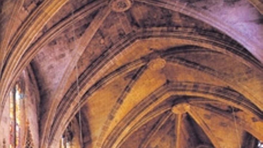 Interior de la iglesia de San Jaime.