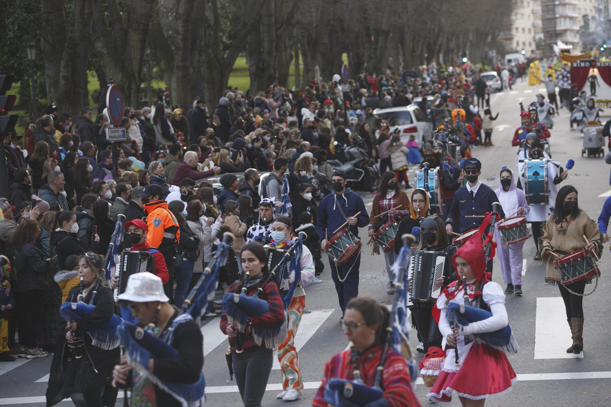 Galería de fotos: Así fue el gran desfile del carnaval en Oviedo