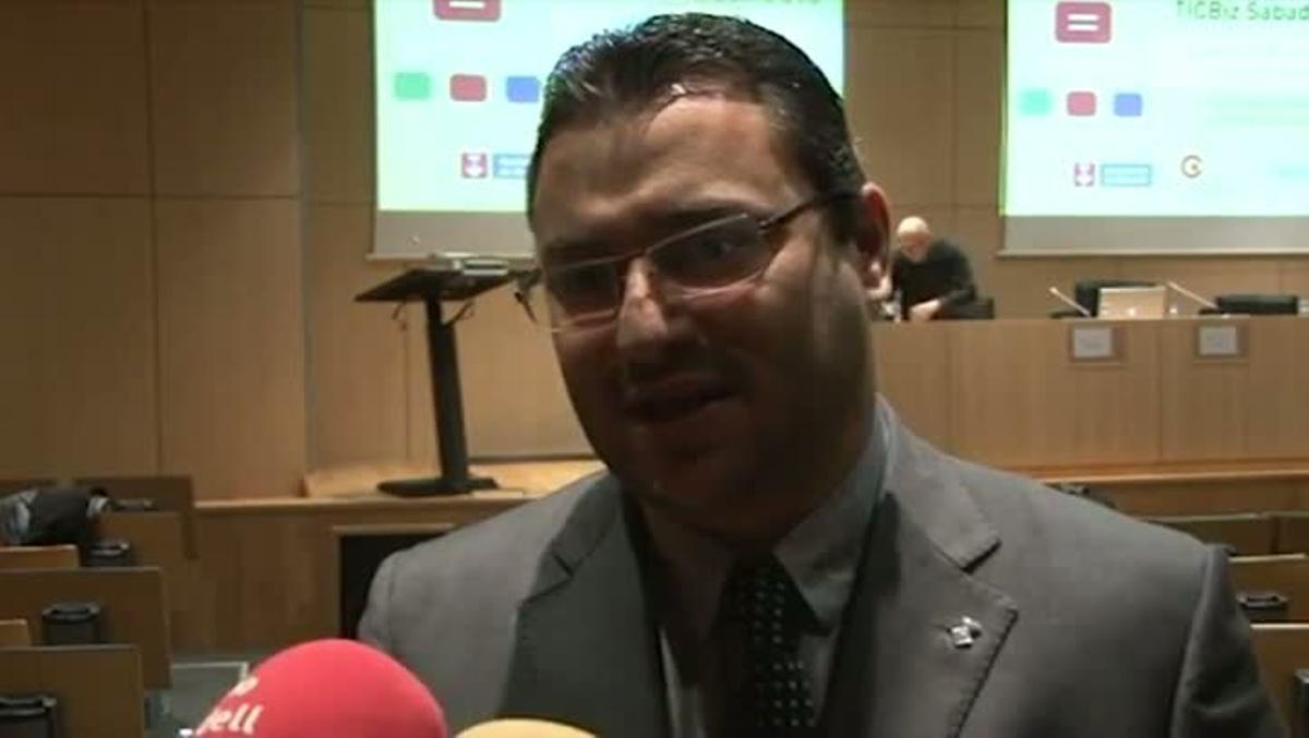 Joan Carles Sánchez, alcalde de Sabadell, anuncia l’arribada del 4G a la ciutat per al 2014.