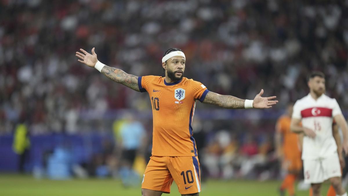 Memphis Depay, en el partido entre Holanda y Turquía.