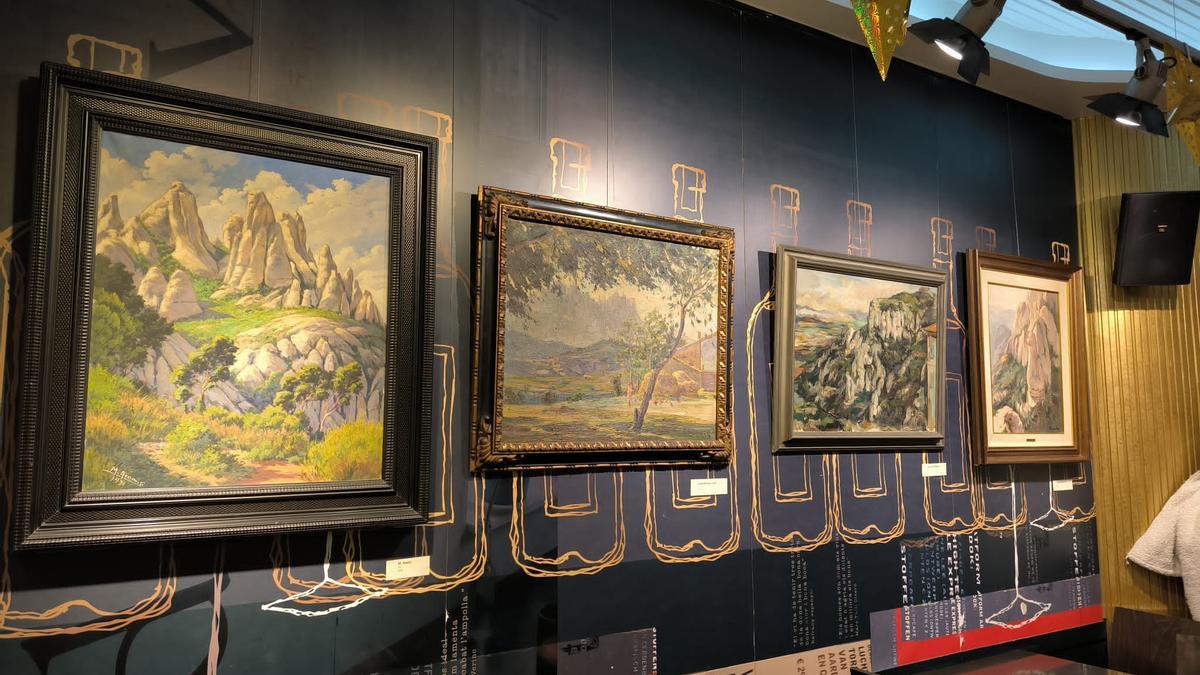 Vista parcial de l’exposició al restaurant Las Vegas de Manresa