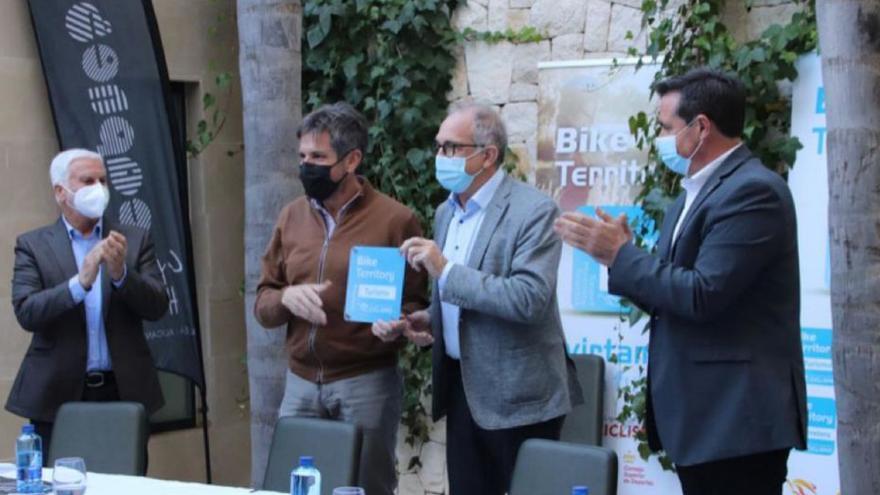 La Costa Blanca refuerza su apuesta  como destino ciclista