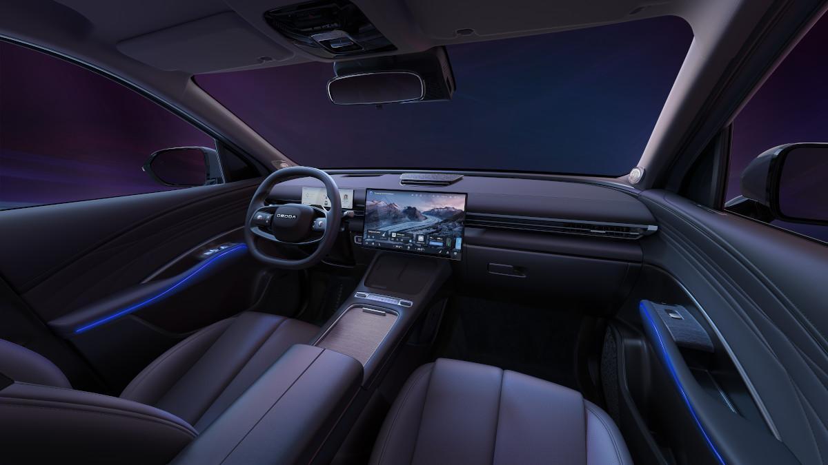 Interior del Omoda 7 SHS