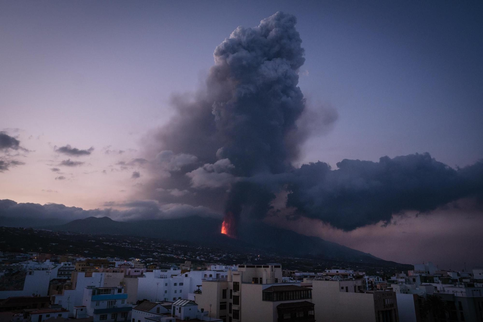 La erupción del volcán de La Palma, en imágenes