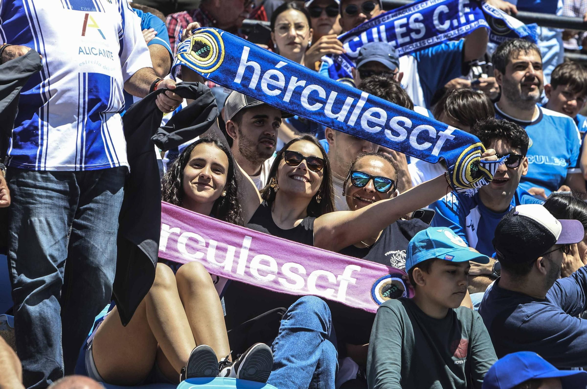 Las imágenes del Hércules CF- Peña Deportiva (5-1)