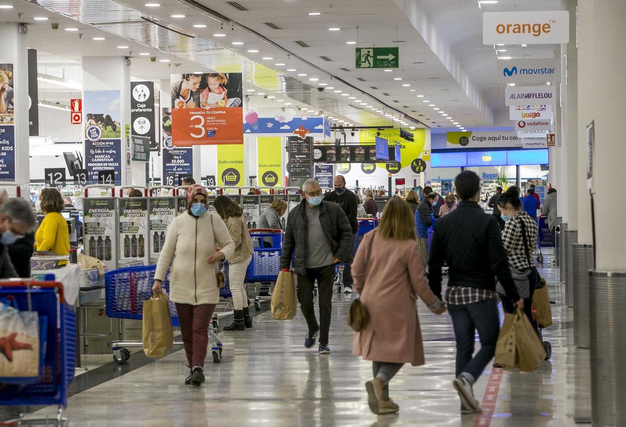 Así están los centros comerciales de Alicante este fin de semana