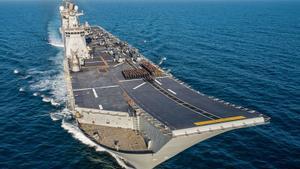L’Armada vol multiplicar la flota amb nous portaavions i submarins