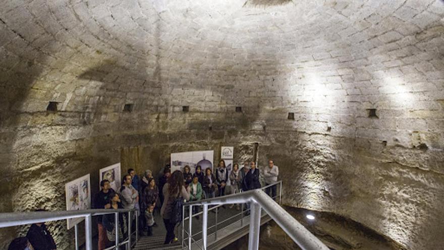 Visita al Pou de Gel de Solsona