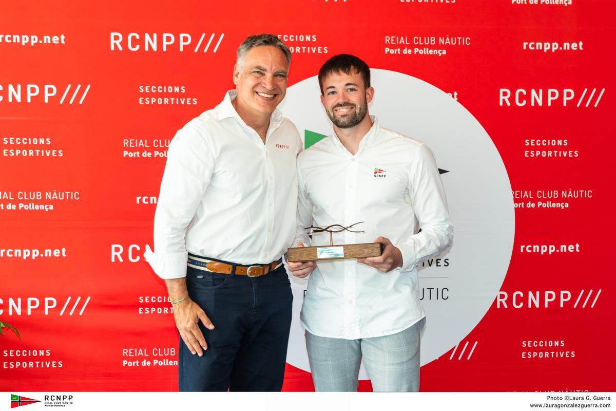 Pere Antoni Borrás (vocal del RCNPP), con Joan Toni Moreno.