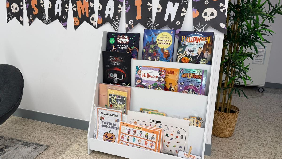 Libros sobre o Samaín no Colexio San Rafael.