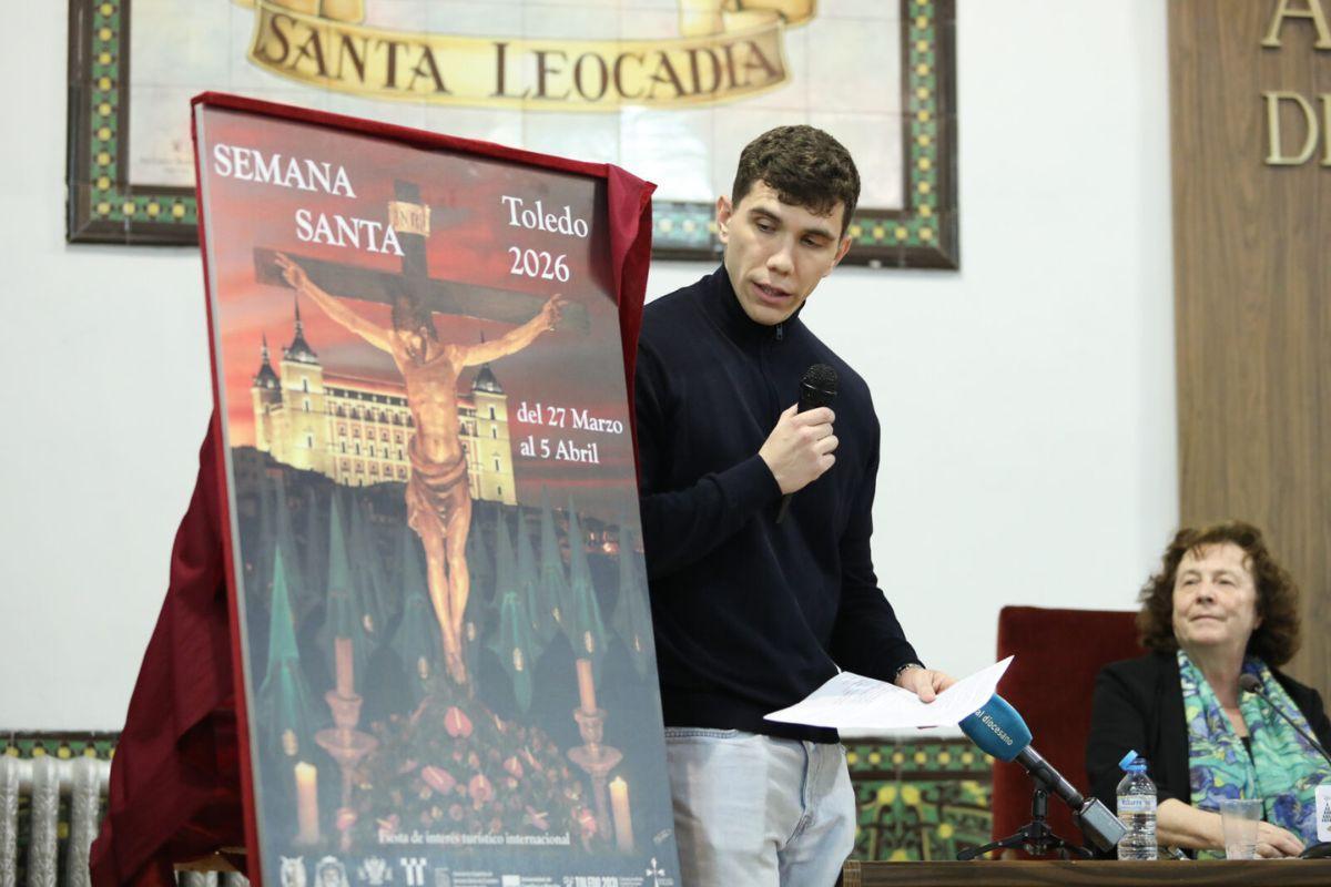 Presentación del cartel anunciador de la Semana Santa 2026, obra de Diego Mora