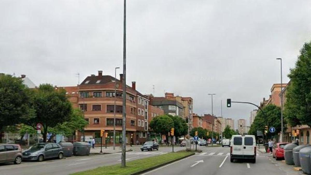 El ataque tuvo lugar en el cruce entre Gaspar García Laviana y la calle Niño Jesús, en el barrio de El  Llano