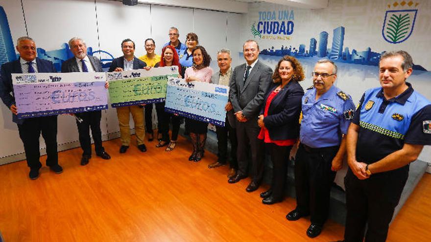 Tres oenegés reciben 10.251 euros de la carrera solidaria