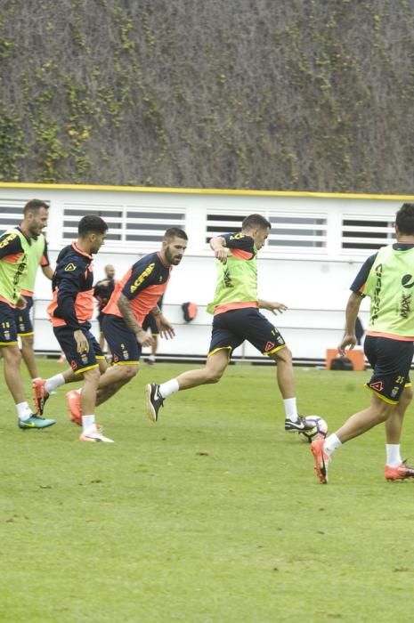 ENTRENAMIENTO DE LA UD LAS PALMAS EN BARRANCO ...