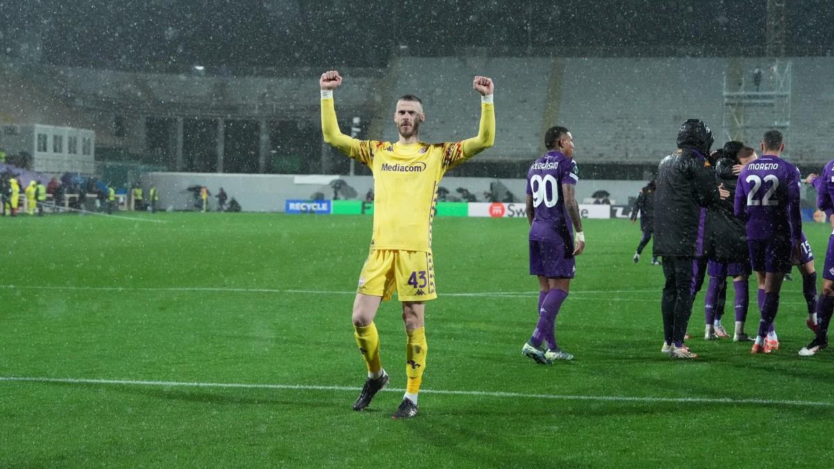 De Gea, celebrando con la Fiorentina