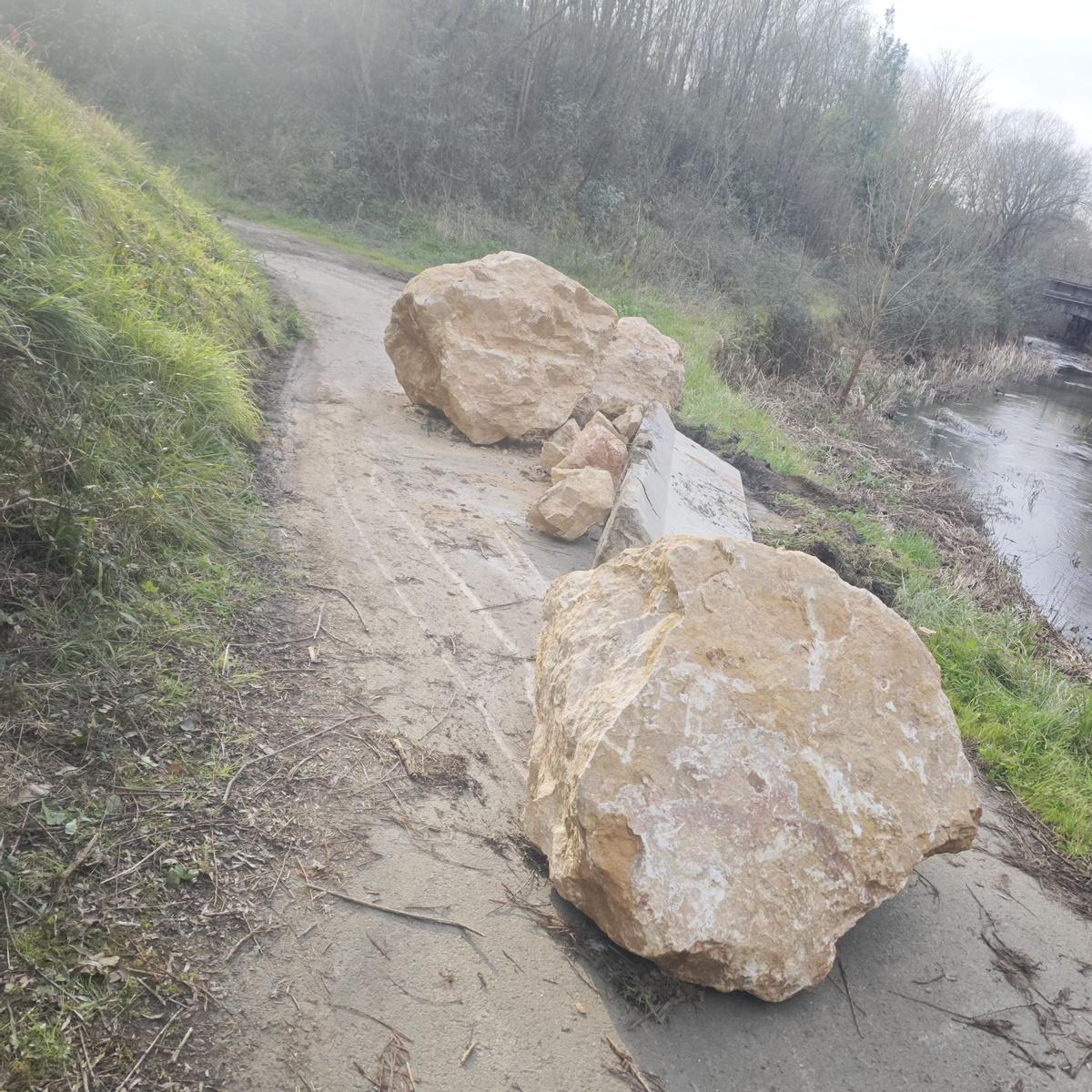 Concentración en Llanera de vecinos de Fonciello y Silvota por el ...
