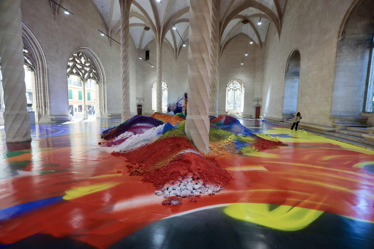Ausstellung von Katharina Grosse in der Llotja.