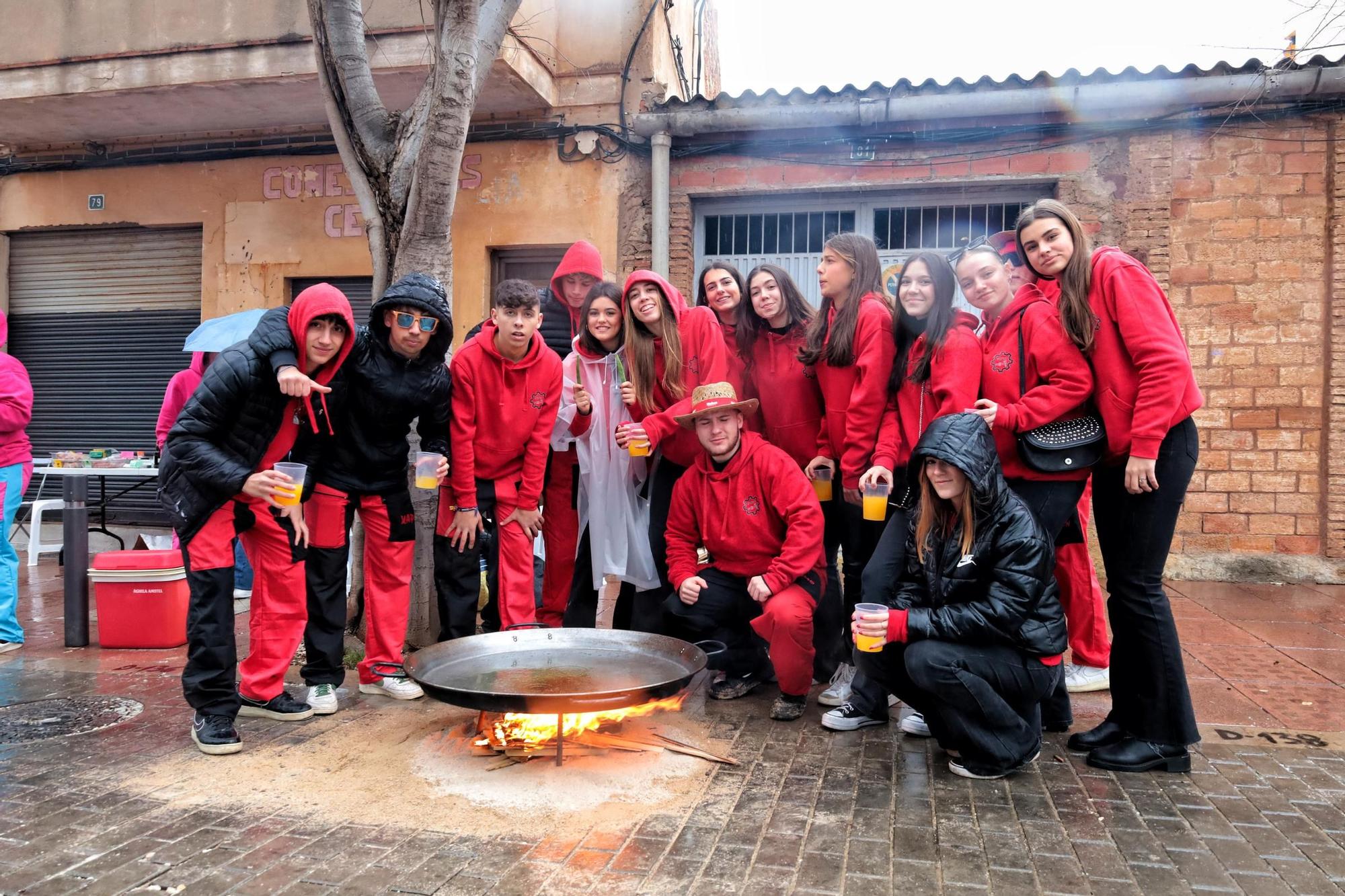 Lluvia en las paellas de Benicàssim